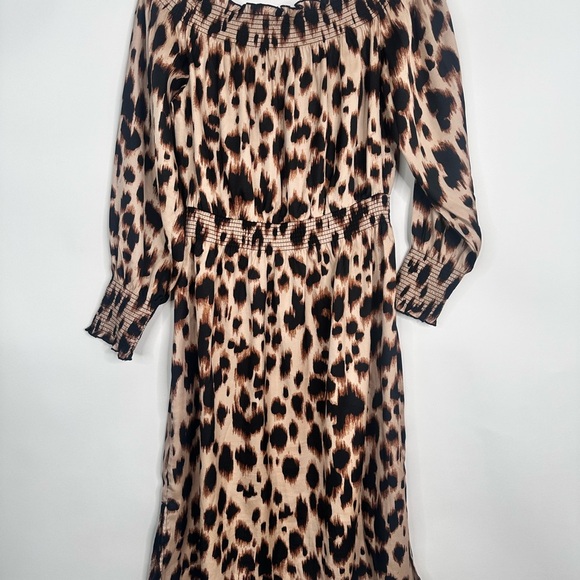 White House Black Market Cheetah Print long sleeve 100% polyester dress sz L - Picture 8 of 10